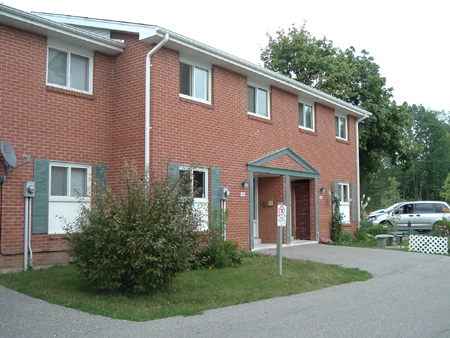 516-532 Sunnydale Place - Parkside Trail Townhomes